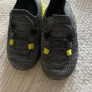 Gerber slip on shoes